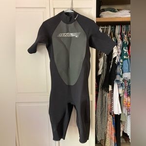O’Neill reactor 2 mm wet suit. Men’s, size medium tall. Short sleeve